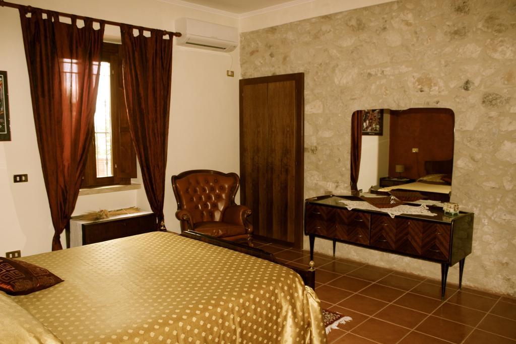 The Oaks Bed & Breakfast Spigno Saturnia Bilik gambar
