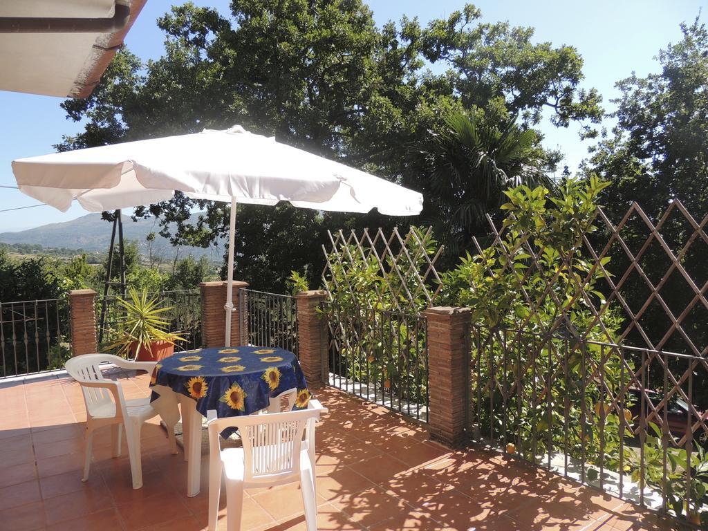 The Oaks Bed & Breakfast Spigno Saturnia Luaran gambar