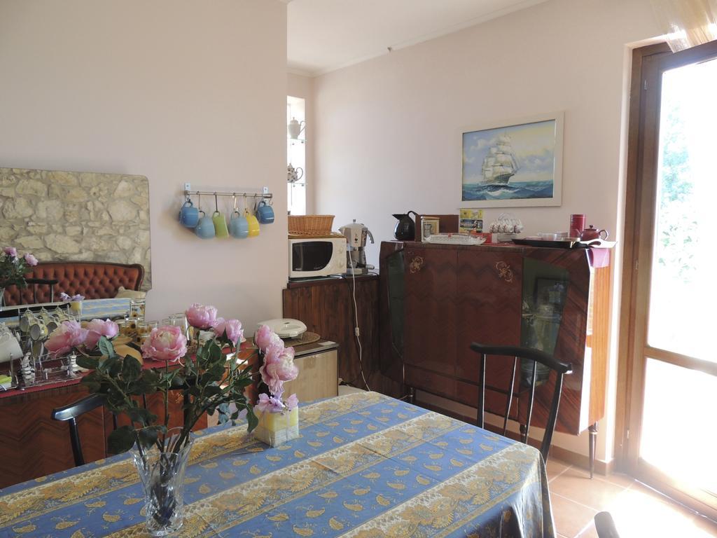 The Oaks Bed & Breakfast Spigno Saturnia Luaran gambar