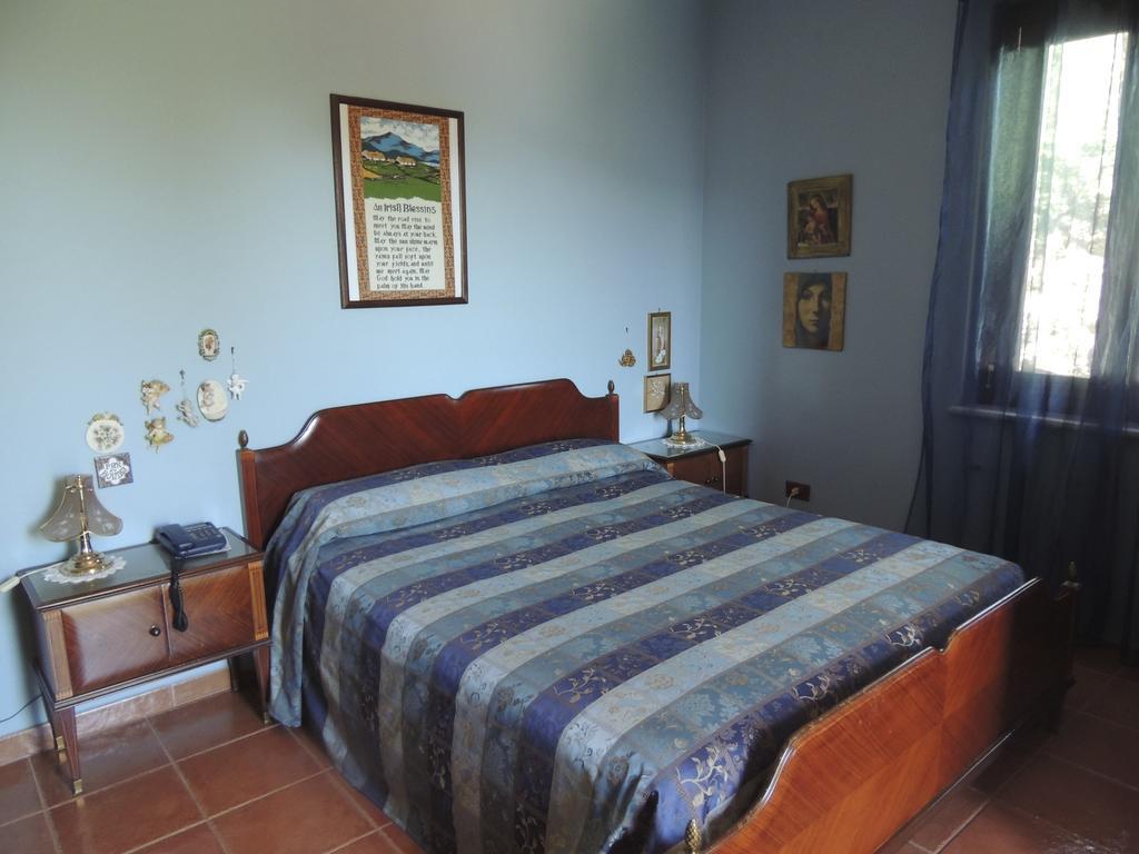 The Oaks Bed & Breakfast Spigno Saturnia Bilik gambar